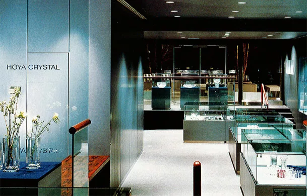 Hoya Crystal NY Gallery Interior
